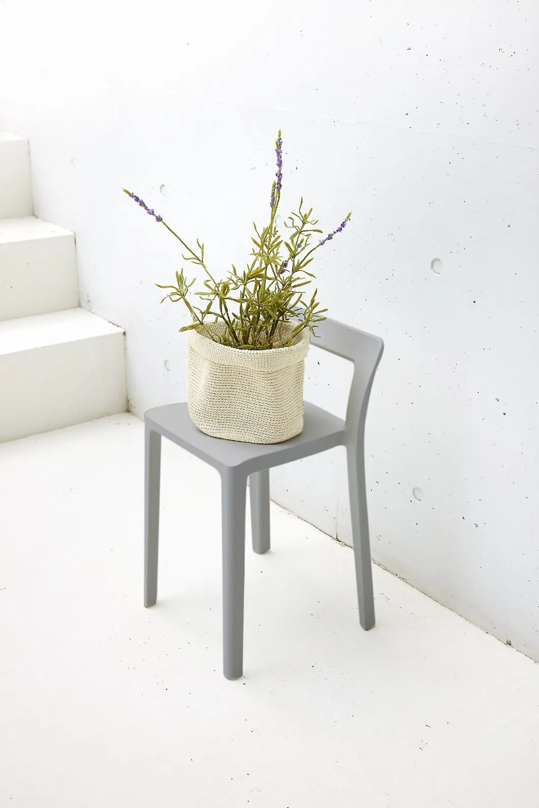 Dining Room Furniture Sillas Plasticas Chaise Cheap Price Modern Restaurant Leisure Cafe Stackable Dining Plastic Chair Dining Room