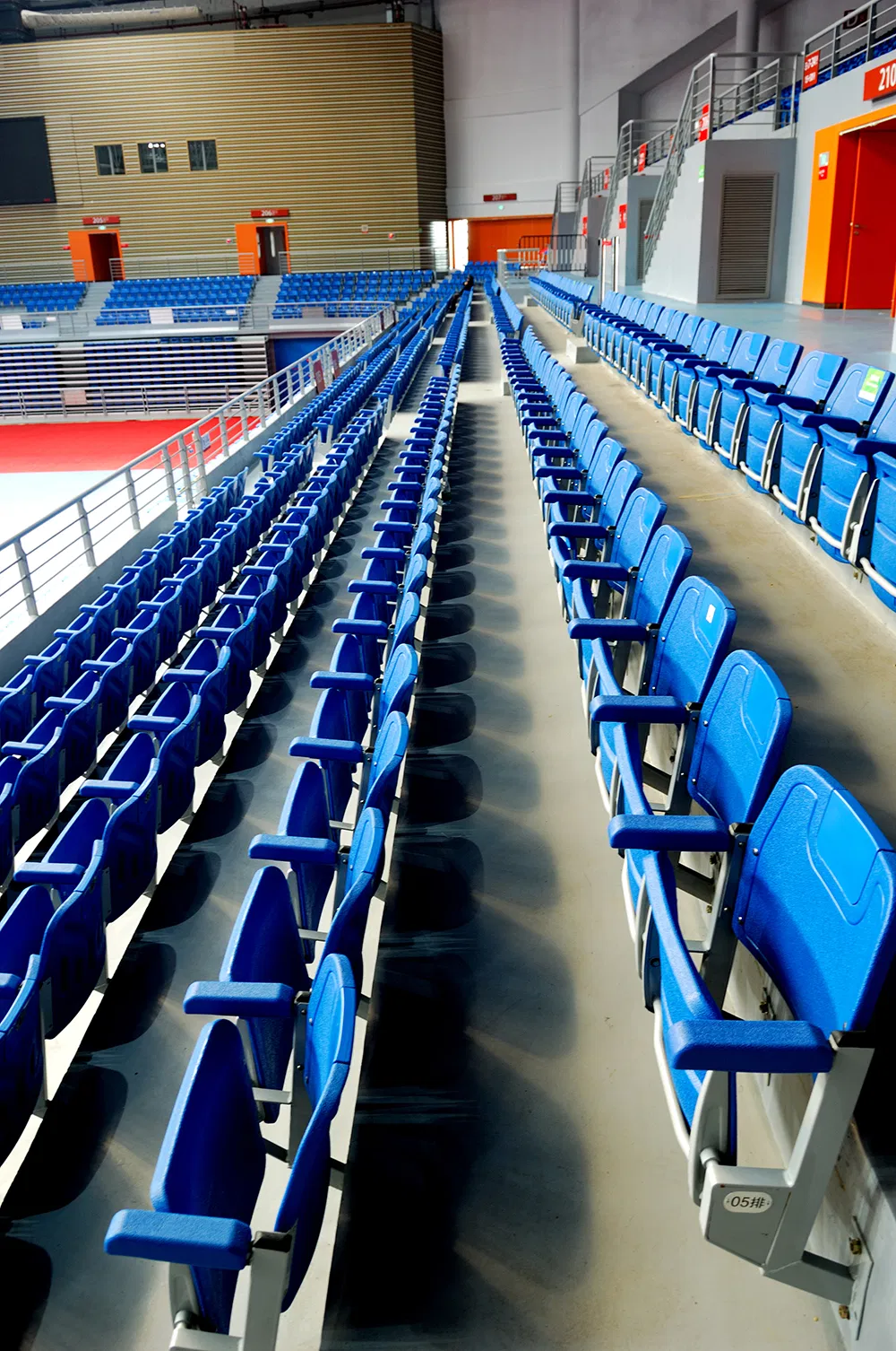Unti-UV Fold Down Stadium Seats Indoor Gym Bleachers